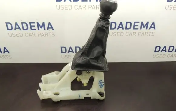Toyota RAV 4 (XA30) Gear shifter/selector