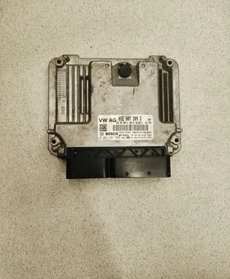 Volkswagen Golf VIII Engine control unit/module 05E907309D 0261S21825