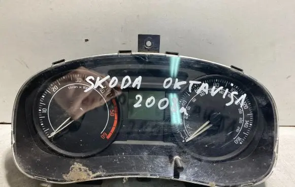 Skoda Octavia Mk2 (1Z) Speedometer (instrument cluster) 5J0920900C 000935 A2C53111435