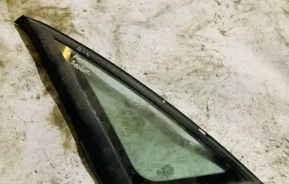 Audi A4 S4 B5 8D Rear side window