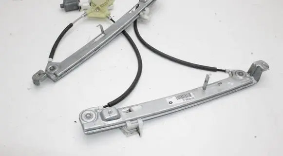 Jeep Compass Front door electric window regulator 05074821AA
