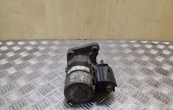 Renault Scenic I Starter motor 104674105119C