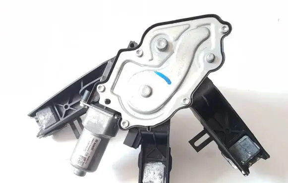 Citroen C4 Grand Picasso Rear window wiper motor 9677680580 0390208008