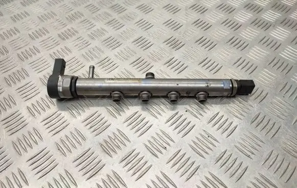 Mercedes-Benz Vito Viano W447 Fuel main line pipe A6540700195 A6540780149 A0009057102