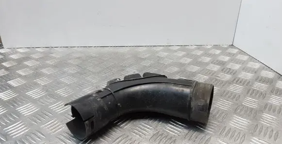 Nissan X-Trail T31 Air intake duct part