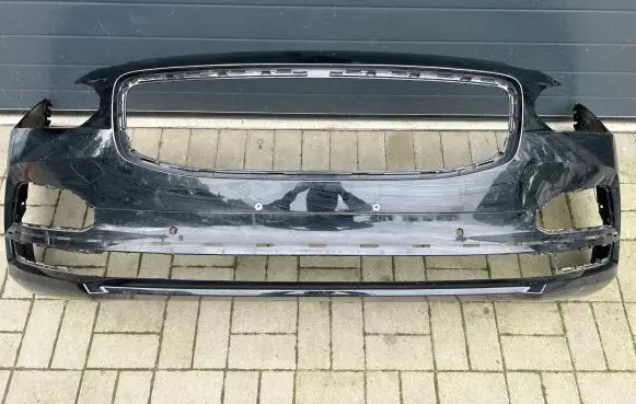 Volvo S90, V90 Front bumper