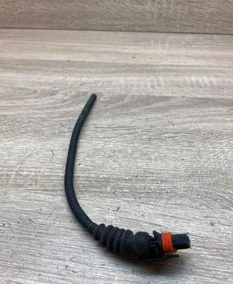 BMW 3 E46 Plug wire 1928300527