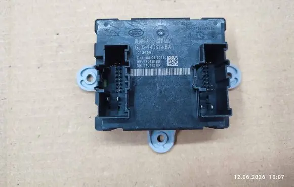 Jaguar XE Door control unit/module GJ3214D619BA