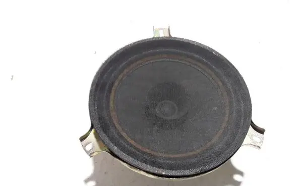 Jeep Grand Cherokee (WK) Rear door speaker P05081670AB