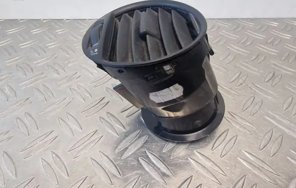 Volkswagen Caddy Dashboard side air vent grill/cover trim 2K0819703B