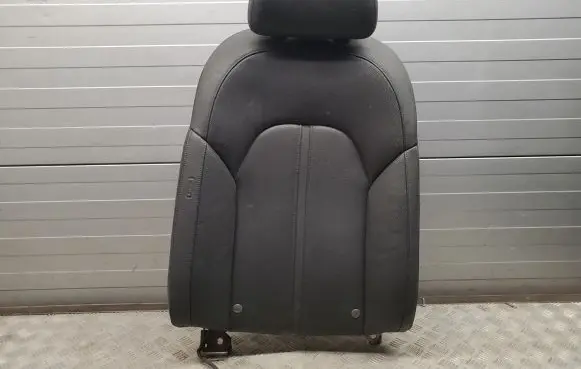 Audi A8 S8 D4 4H Rear seat 