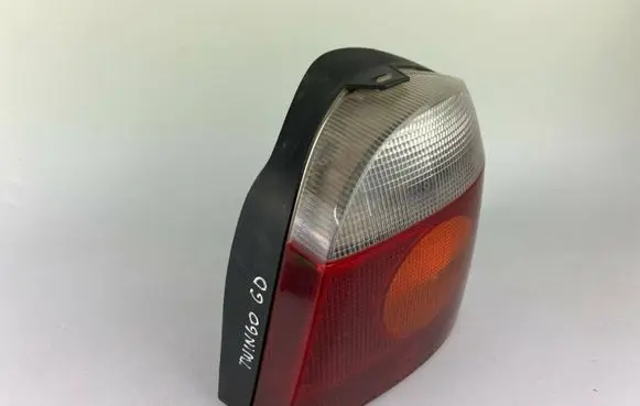 Renault Twingo I Rear/tail lights 7700820014