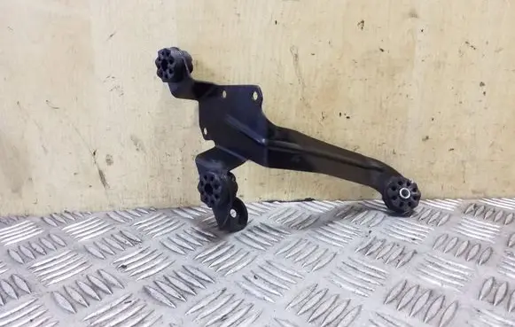 BMW X5 E53 ABS pump bracket 