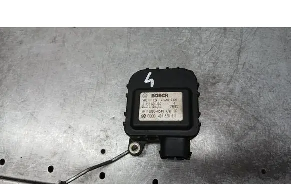 Audi A6 Allroad C5 Coolant heater control valve 0132801126