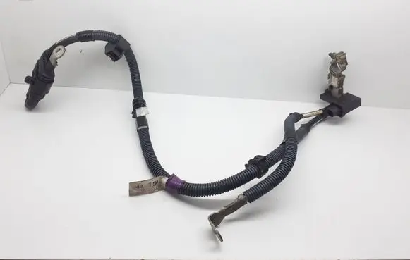 Toyota RAV 4 (XA30) Positive cable (battery) 8212342