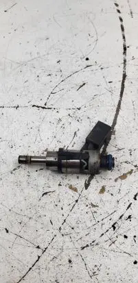 Audi A4 S4 B7 8E 8H Fuel injector 06D133036D