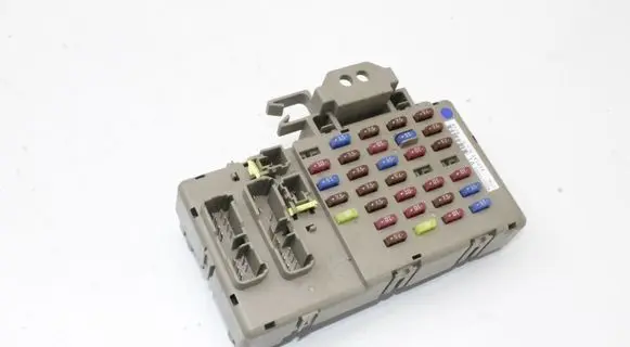 Subaru WRX Fuse box set 82201VA000