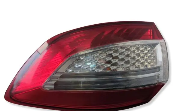 Ford Mondeo MK IV Rear/tail lights BS7113404B