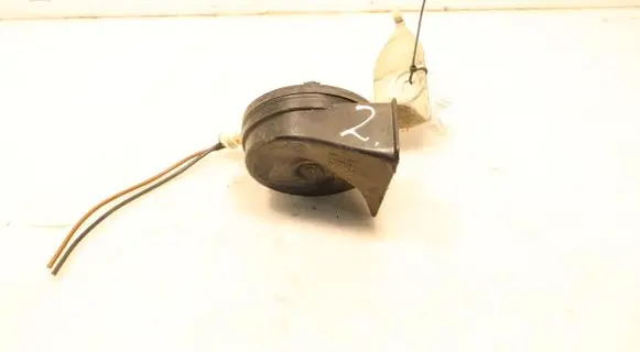 Renault Clio IV Horn signal 7042-AM80SX