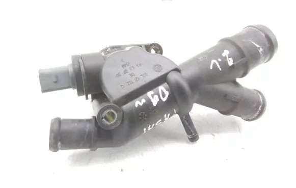 Volkswagen PASSAT CC Engine coolant pipe/hose 03L121132Q
