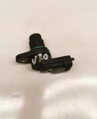 Volvo V70 Camshaft position sensor 8658726 0232103063