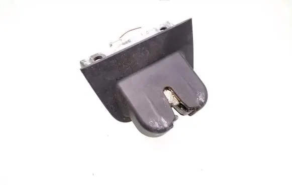 Audi A3 S3 8P Tailgate/trunk/boot lock/catch/latch 8P3827520A