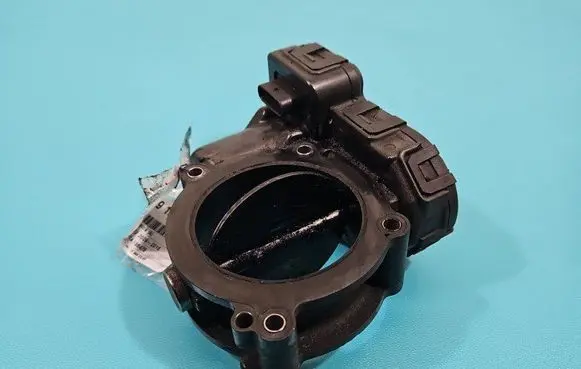 Mercedes-Benz E W212 Throttle body valve 0280750573 IMPRK1509182