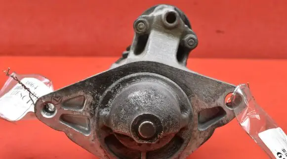 Toyota Yaris Starter motor DSN986