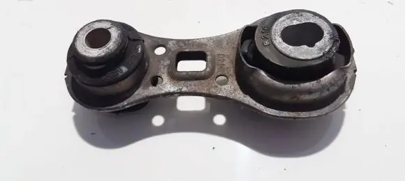 Renault Scenic II - Grand scenic II Engine mount bracket 8200103263