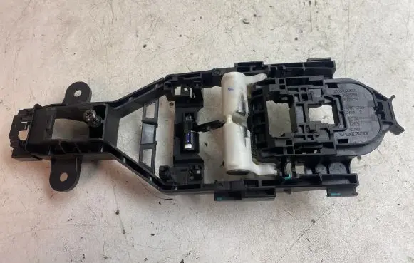Volvo XC60 Front door exterior handle/bracket 31378254