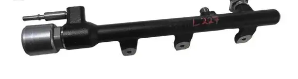 Renault Master III Fuel main line pipe 175211218R