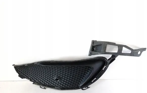Mercedes-Benz A W176 Front bumper lower grill A1768852800