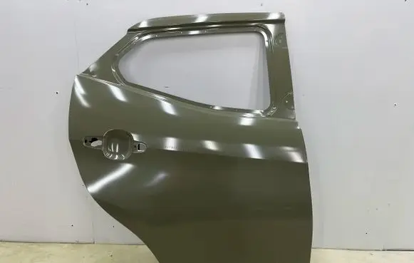 Toyota Aygo AB40 Rear door 670030H030