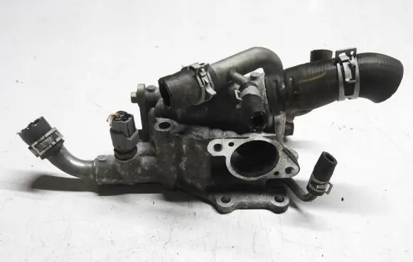 Thermostat/thermostat housing