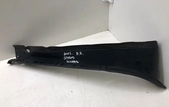 BMW 1 F20 F21 Bonnet wind deflector 51767269998 10808611