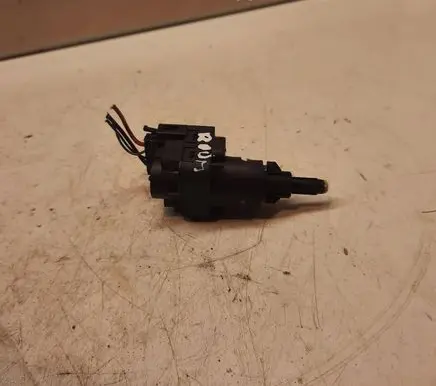 Skoda Roomster (5J) Brake pedal sensor switch 8q0945511