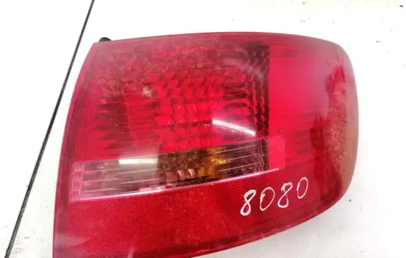 Audi A6 S6 C6 4F Rear/tail lights 89036920