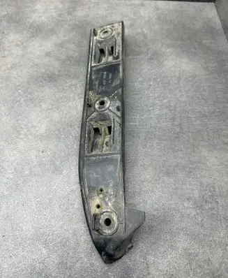 Volkswagen Golf IV Front bumper mounting bracket 1J0807183A