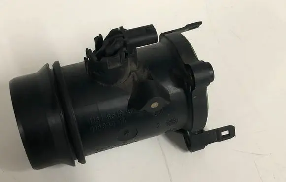 BMW 5 F10 F11 Mass air flow meter 1161815949202 8159492