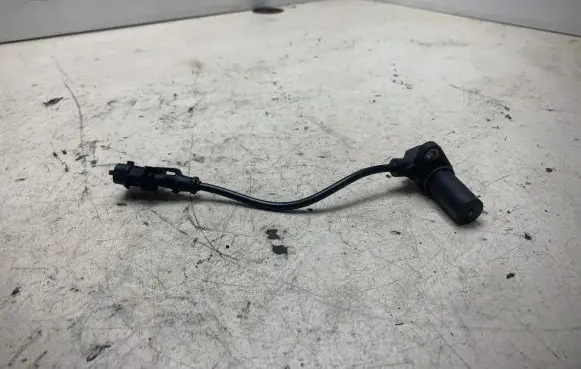 Opel Astra H Crankshaft position sensor 0281002