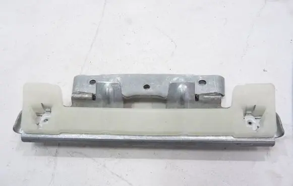 Volkswagen Touareg II Engine bonnet (hood) release handle 7P0858579
