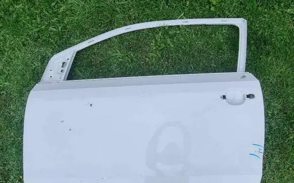 Skoda Citigo Front door