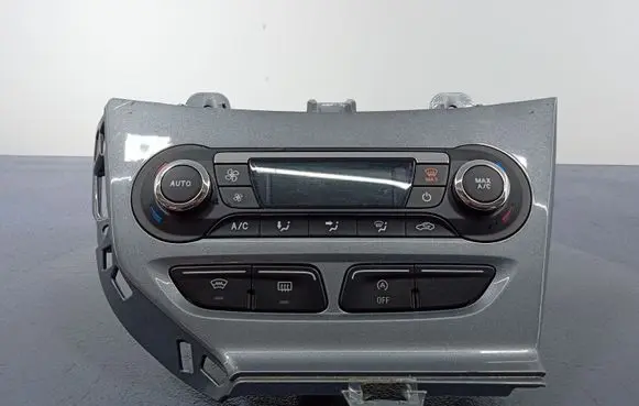 Ford Focus Climate control unit BM5T18C612CG
