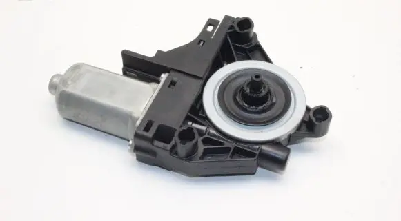 Jeep Cherokee Rear door window regulator motor 931402103