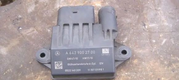 Mercedes-Benz CLS C218 X218 Glow plug pre-heat relay A6429002700