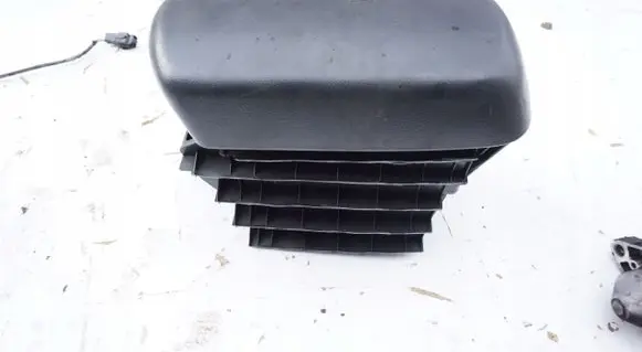 Toyota RAV 4 (XA30) Armrest 