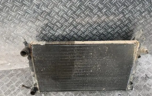 Seat Toledo I (1L) Coolant radiator