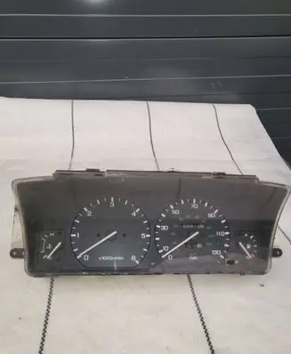 Land Rover Discovery Speedometer (instrument cluster)