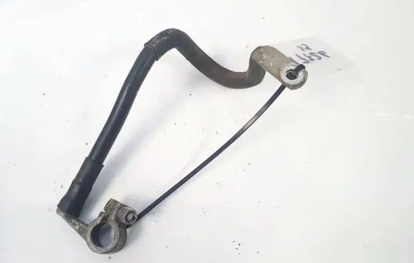 Skoda Octavia Mk2 (1Z) Positive cable (battery)