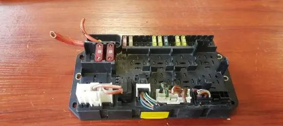 Land Rover Range Rover L322 Fuse module 518776109